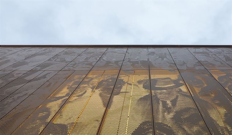 Contemporary-McDonalds-by-Mei-Architects-Photography-by-Jeroen-Musch-3-960x562
