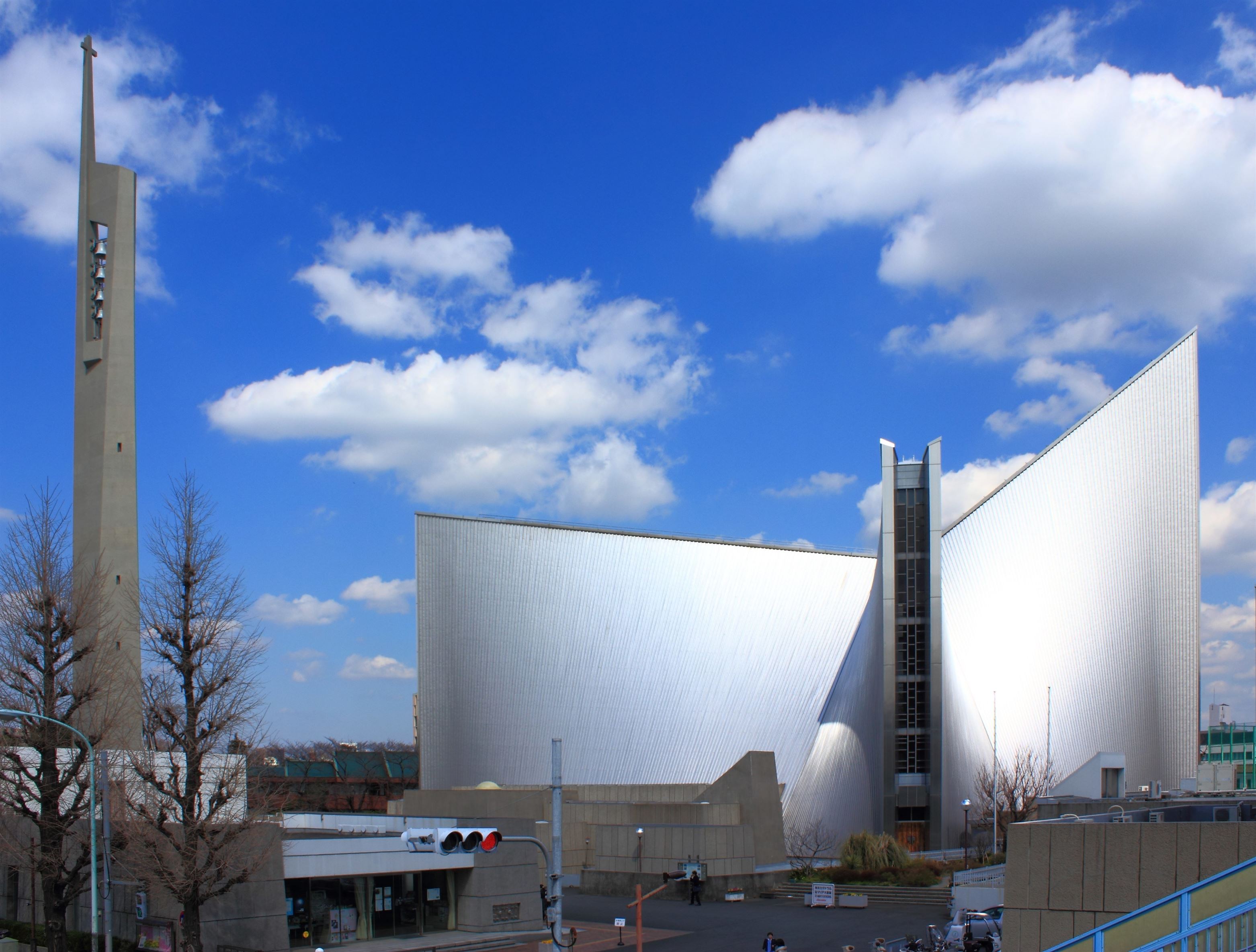 St._Marys_Cathedral_Tokyo_2012