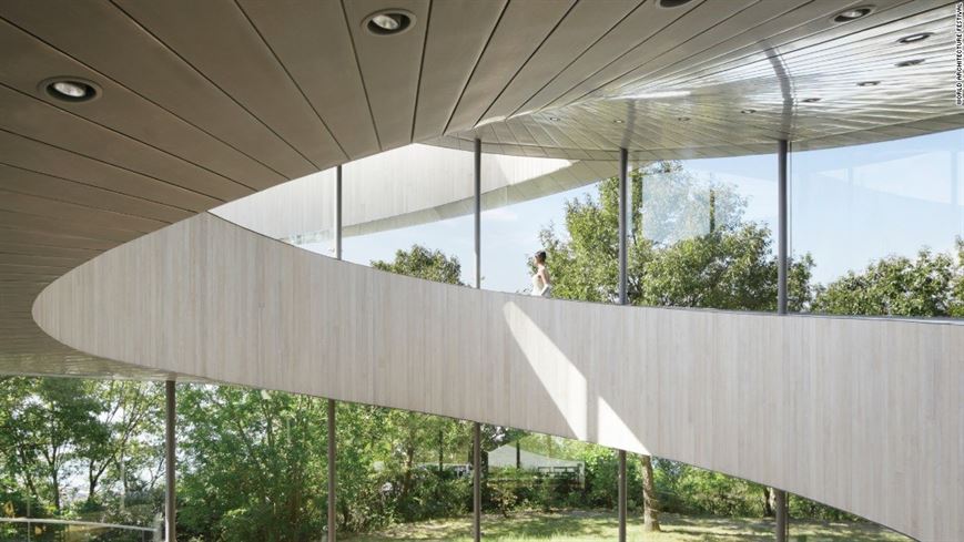 150908191138-world-architecture-ribbon-chapel-2-super-169