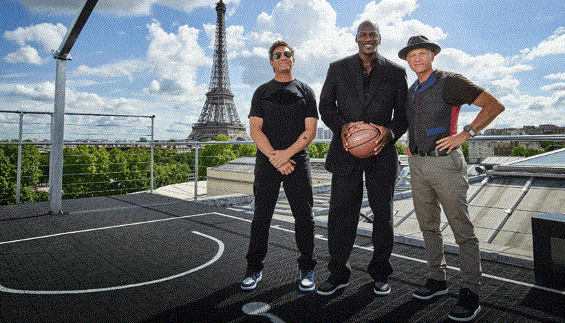 160608153940-tinker-hatfield-michael-jordan-super-169