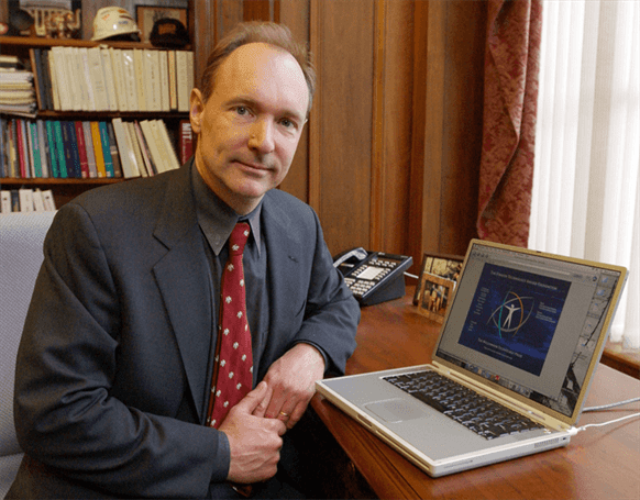 את 3 ה-W שמתחילים את האתר שלכם WWW (World Wide Web), המציא Tim Berners-Lee