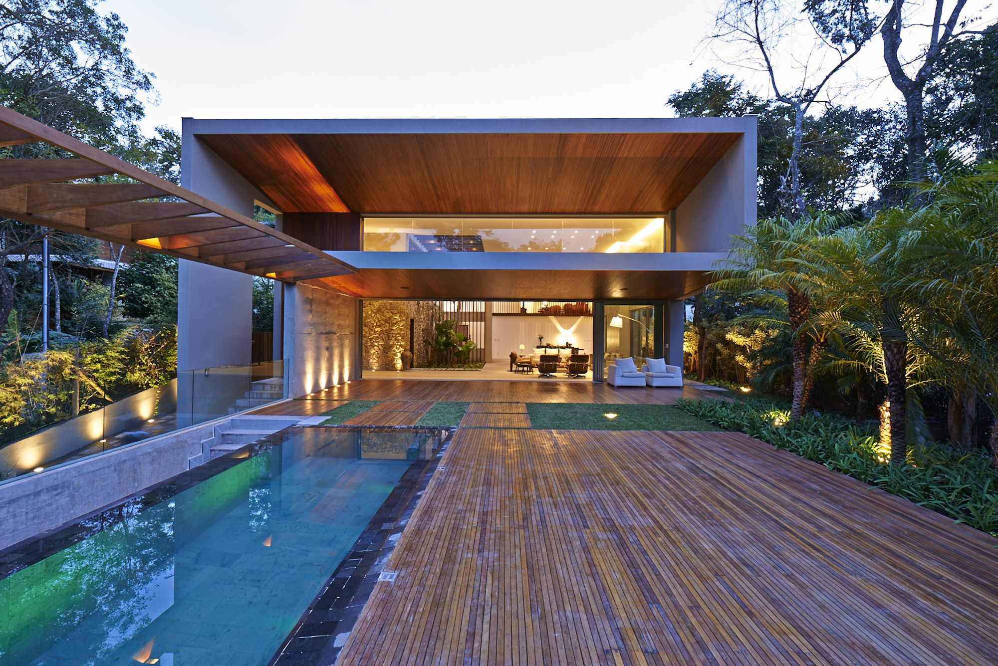 52a3e044e8e44e90be00011d_bosque-da-ribeira-anastasia-arquitetos_portada