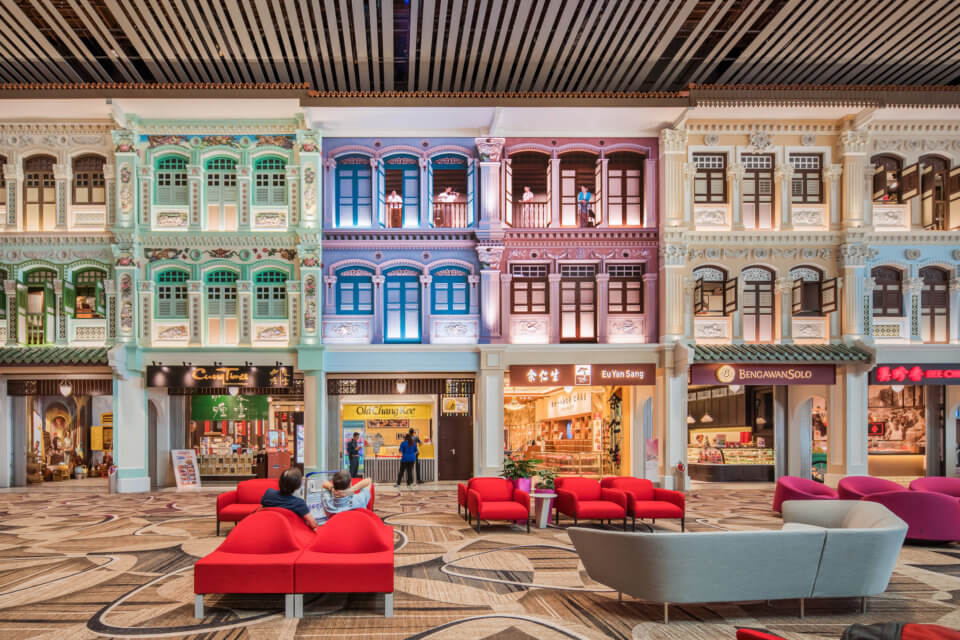 Moment-Factory-Changi-Airports_Terminal-4_Theatre_of_experience-10-WS-960x640