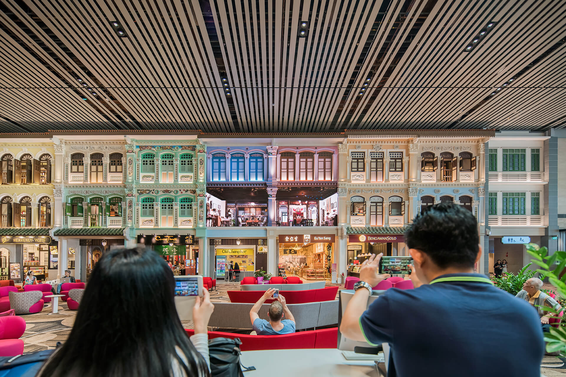 Moment_Factory-Changi_Airport-02