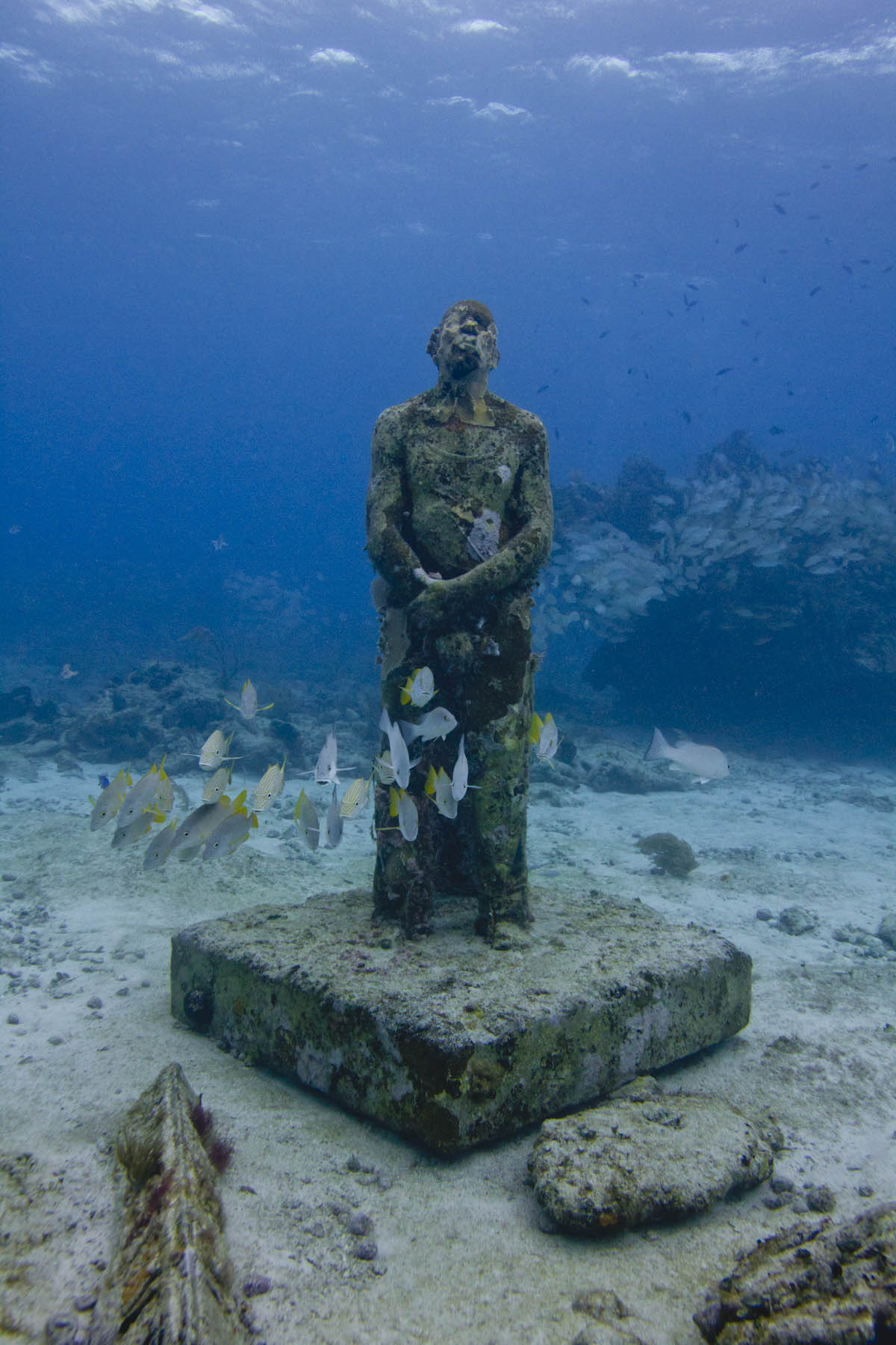 Man-on-Fire-sculpture-musa-Jason-DeCaires-Taylor