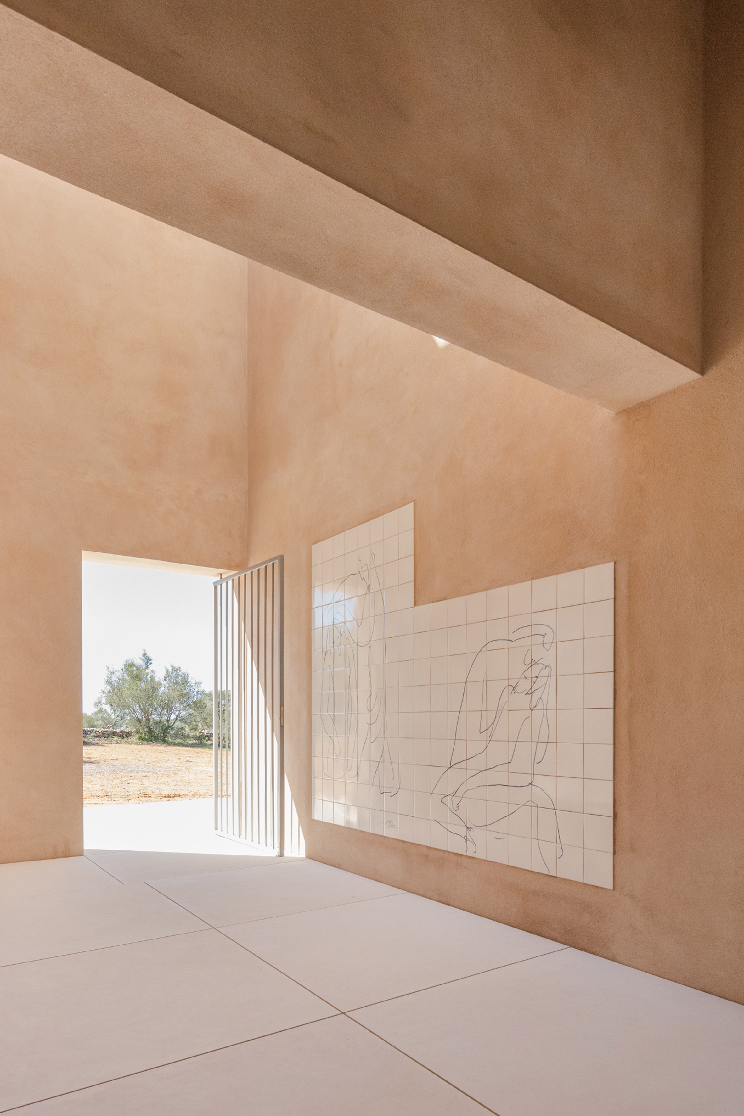 alvaro-siza-viera-capela-do-monte-chapel-algarve_dezeen_2364_col_4