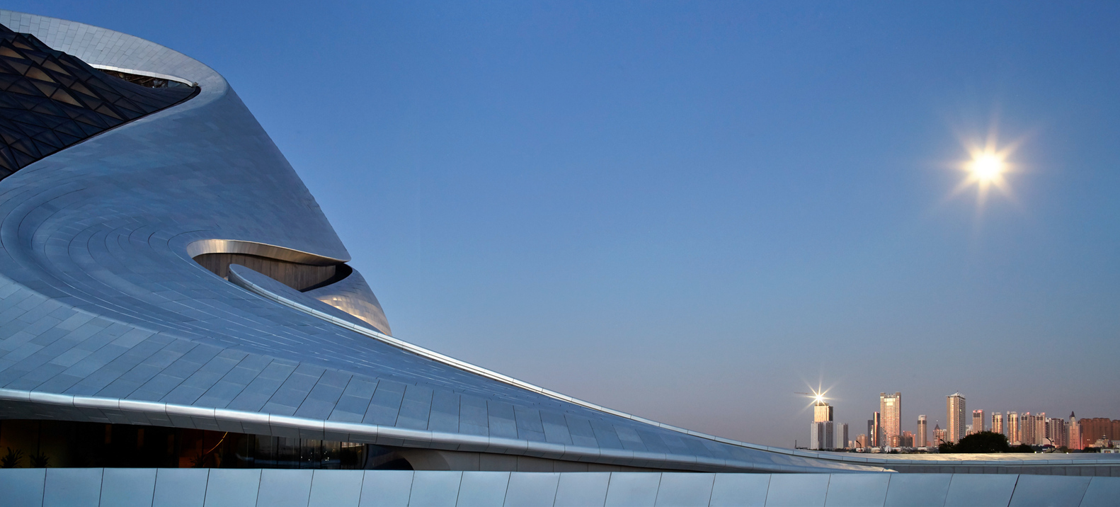 MAD_Harbin_Opera_House_005_©Hufton_Crow