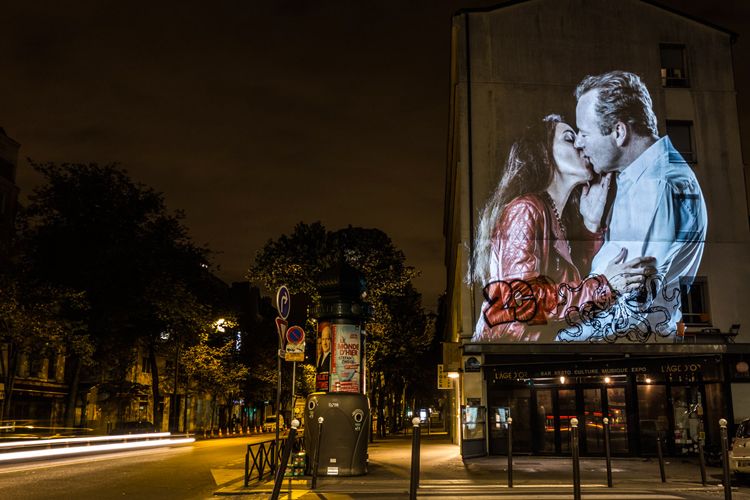 julien-nonnon-french-kiss-digital-street-art-project-paris-le_basier-17