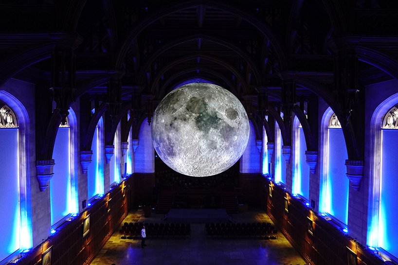 luke-jerram-museum-of-the-moon-designboom-04