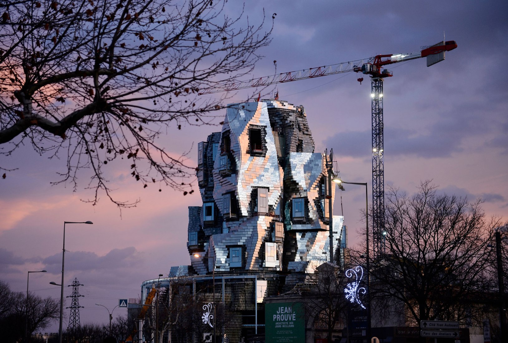 metalocus_gehry_partnes_luma_arles_09