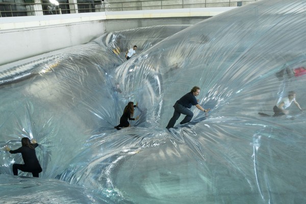 21_Tomas-Saraceno_On-Space-Time-Foam-600x400