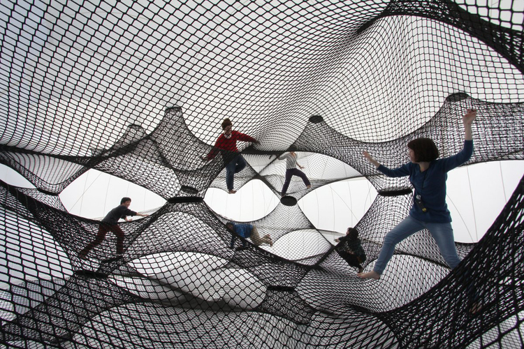 Interactive-Art-Installation-People-Play-Art-Suspended-4A