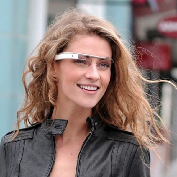 היום נלבש מחשב – טכנולוגיה לבישה /  Hattie Newman