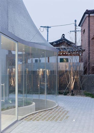 dezeen_Kukje-Gallery-by-SO-IL_9