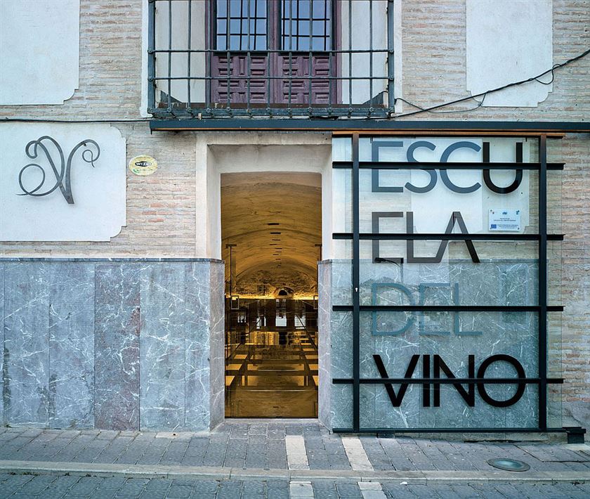 thumbs_89168-Exterior-Escuela%20del%20Vino-Inmat%20Arquitectura-0315_jpg_1064x0_q91_crop_sharpen
