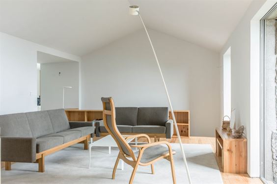 12_casa_e_c_by_SAMI_arquitectos_acores_portugalyatzer
