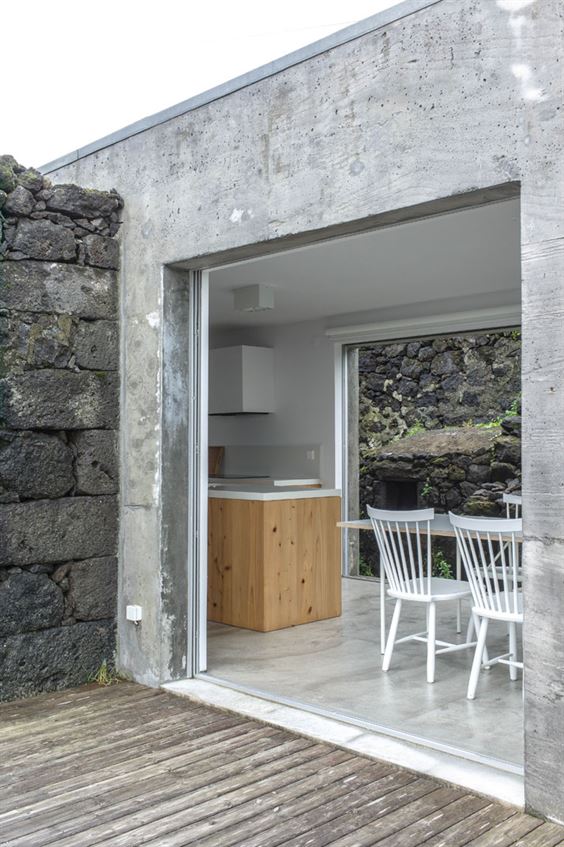 13_casa_e_c_by_SAMI_arquitectos_acores_portugalyatzer