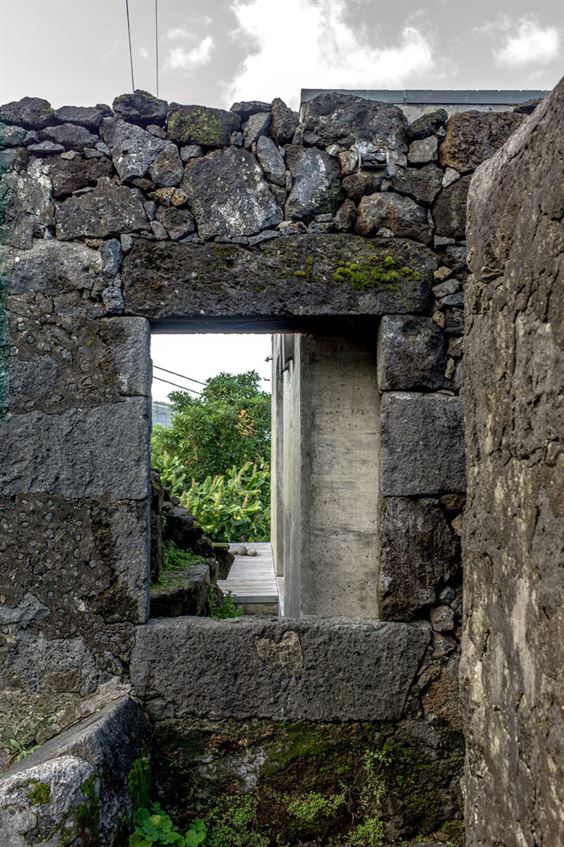 17_casa_e_c_by_SAMI_arquitectos_acores_portugalyatzer