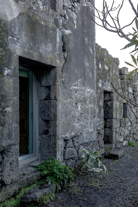 19_casa_e_c_by_SAMI_arquitectos_acores_portugalyatzer