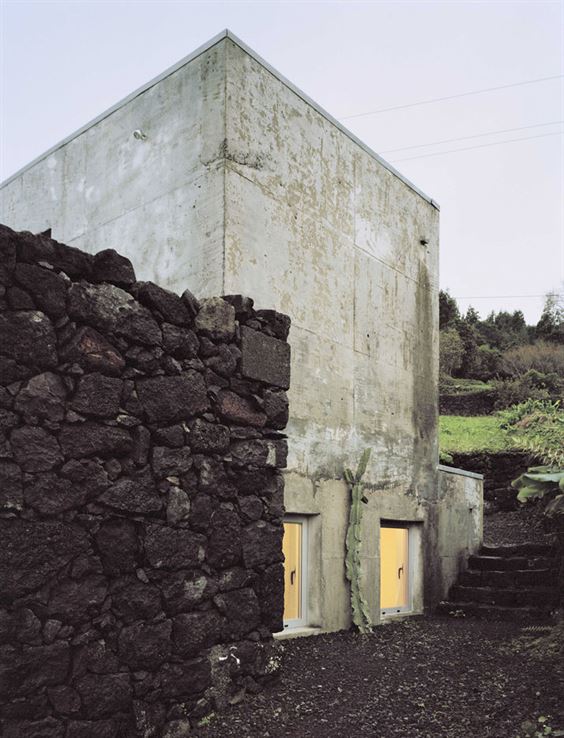 3_casa_e_c_by_SAMI_arquitectos_acores_portugalyatzer