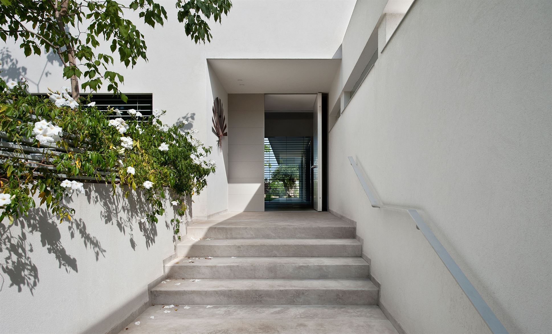 house-in-sharon_5
