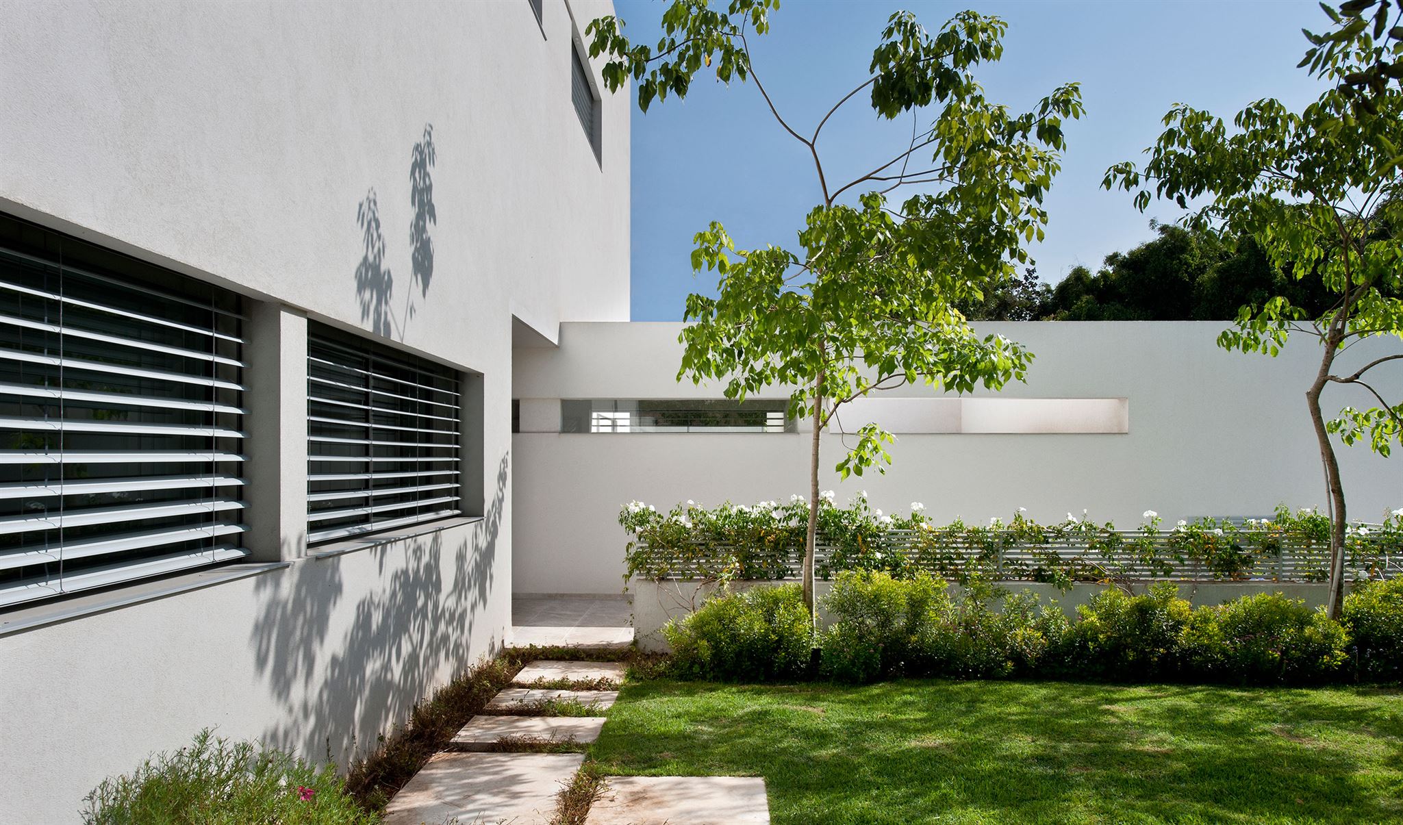 house-in-sharon_7