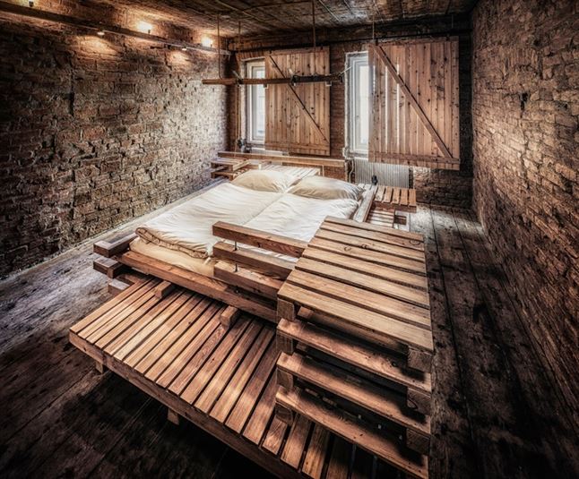 herisalli-viennese-guest-room-gegenbauer-vinegar-brewery-designboom-01