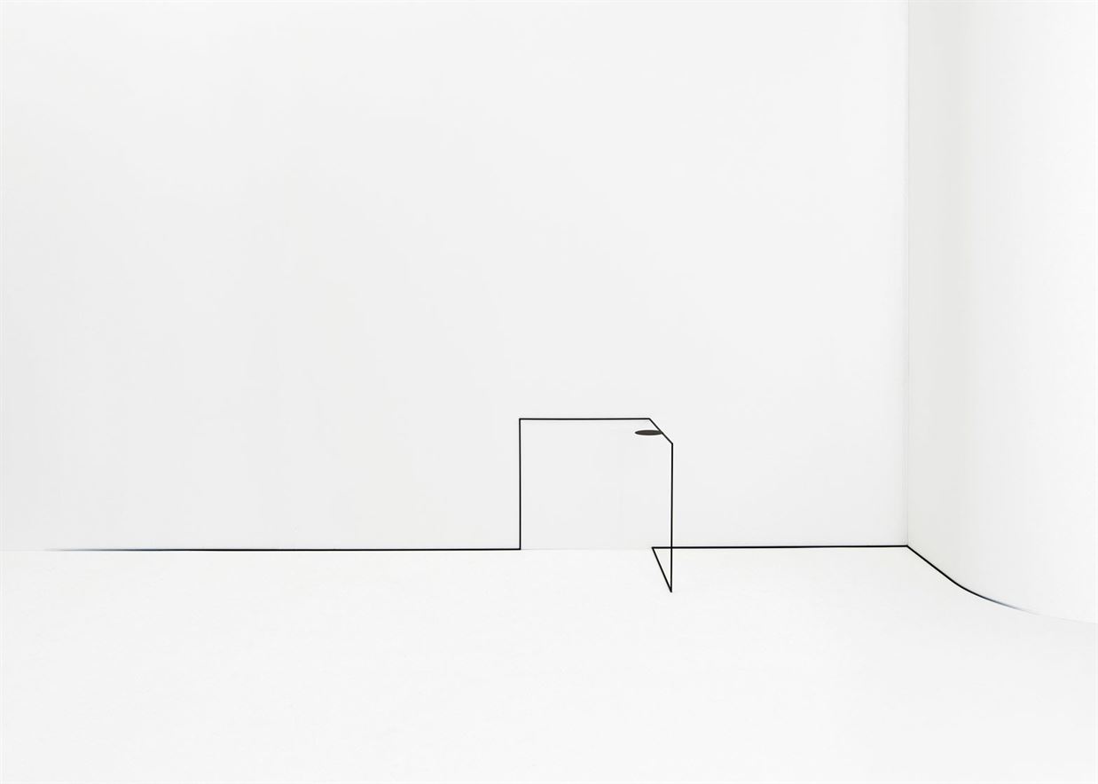 Border-table_Eye-of-Gyre_Nendo_dezeen_1568_4