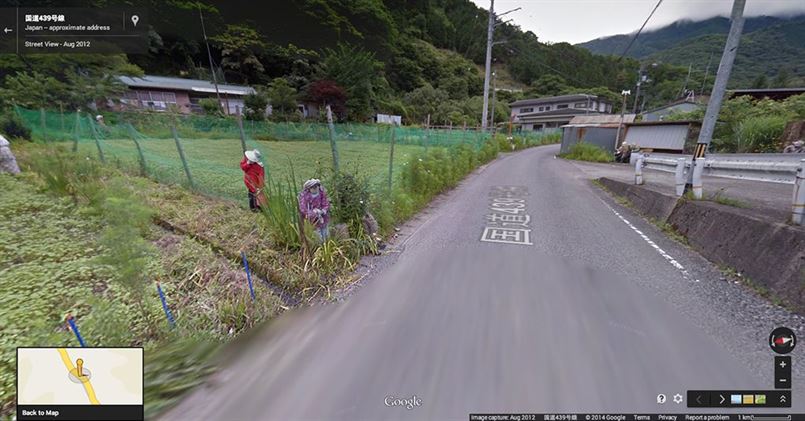 dollstreetview.1399023900