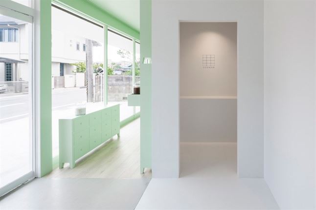 id-sumiyoshido-kampo-lounge-clinic-acupuncture-moxibustion-japan-designboom-10