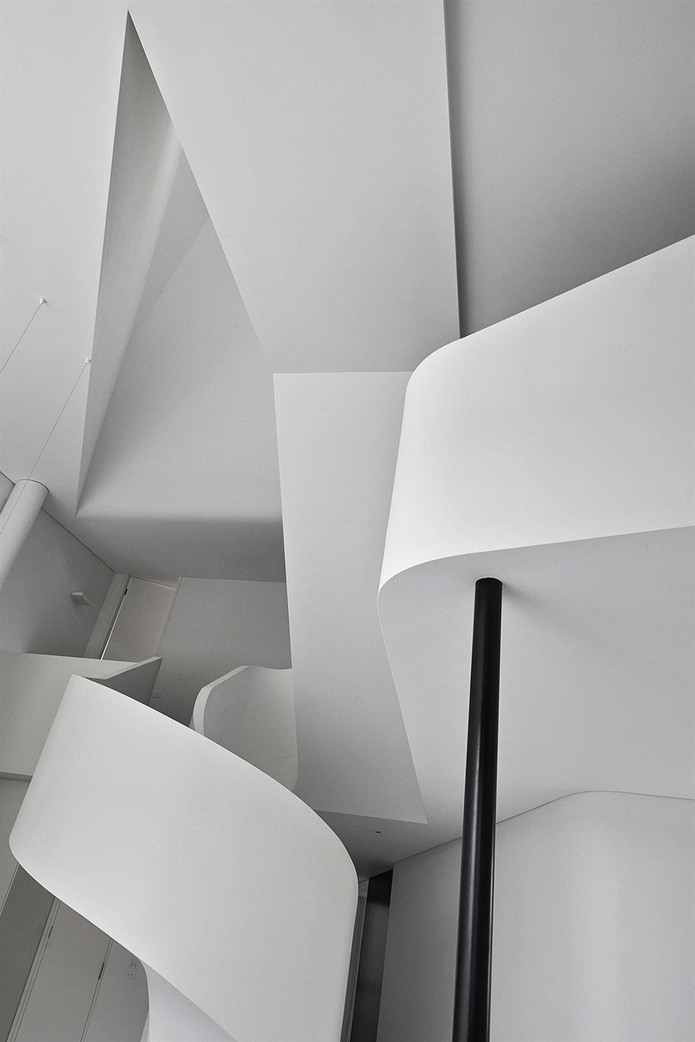 f4_loft_apartment_melbourne_adrian_amore_photo_by_fraser_marsden_yatzer