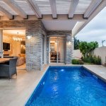 כפר אירופאי שעיצבה שירלי דן בכפר סבא