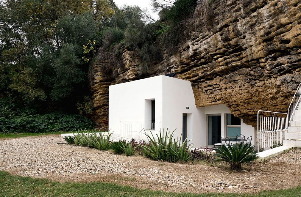 f2_cave_house_villarrubia_cordoba_spain_ummo_estudio_photo_david_vico_yatzer