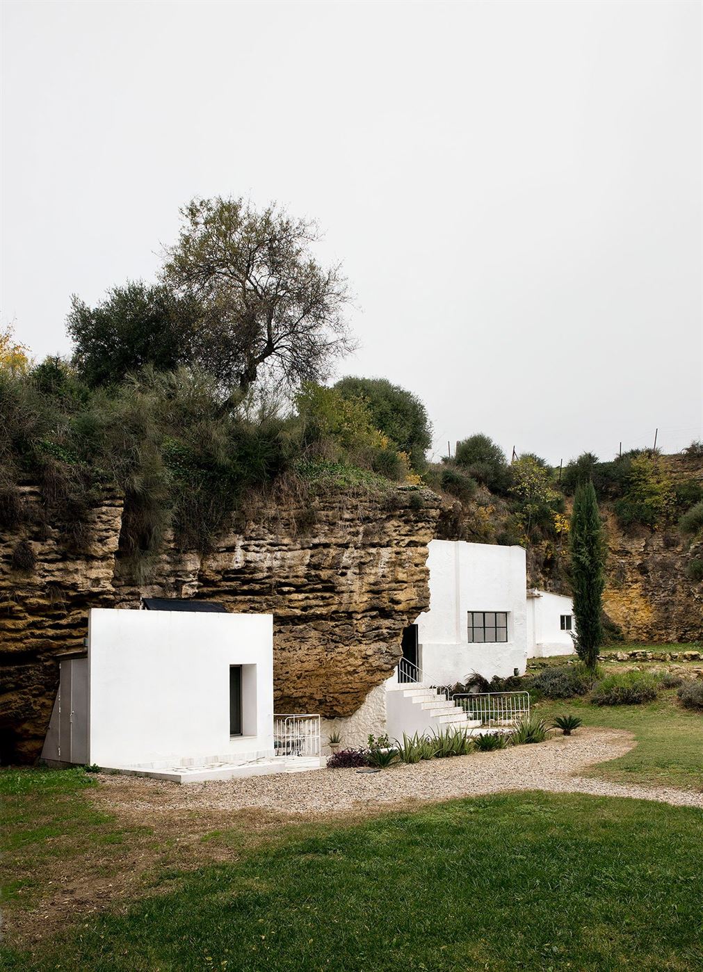 s3_cave_house_villarrubia_cordoba_spain_ummo_estudio_photo_david_vico_yatzer