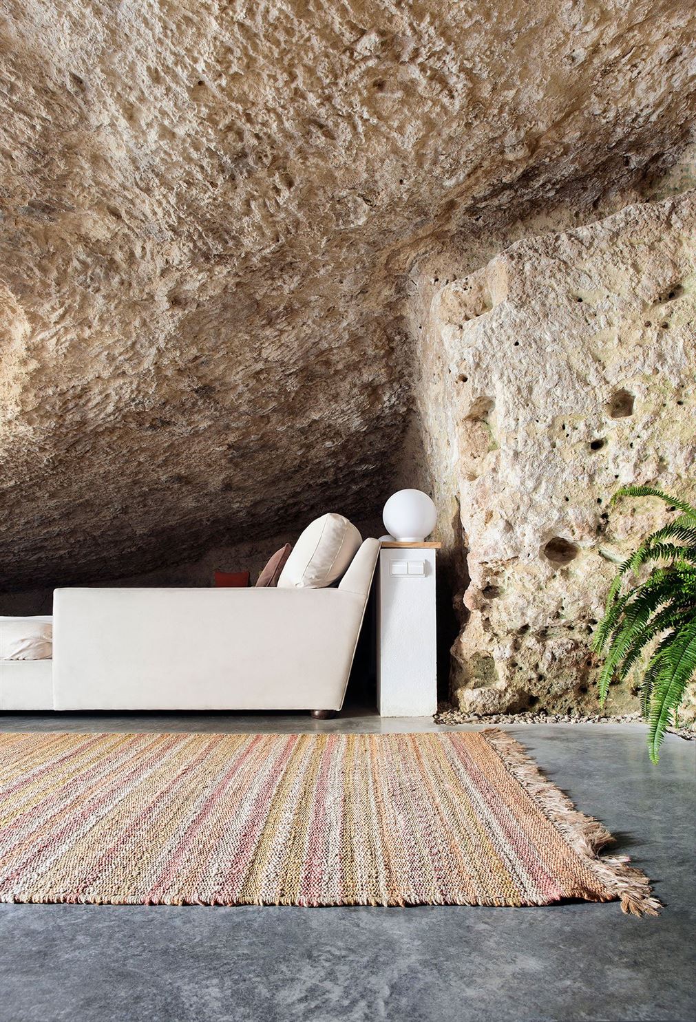 s6_cave_house_villarrubia_cordoba_spain_ummo_estudio_photo_david_vico_yatzer