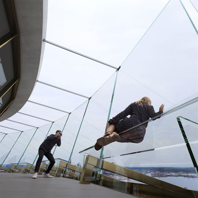 kundig-seattle-space-needle-restaurant-designboom-04