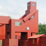 זהו סקס עם בעל חיים – או אדריכלות אמנותית?