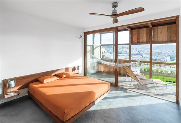 thumbs_ramos-castellano-architects-terra-lodge-são-pedro-cape-verde-guest-room-orange-bed-0717.jpg.770x0_q95