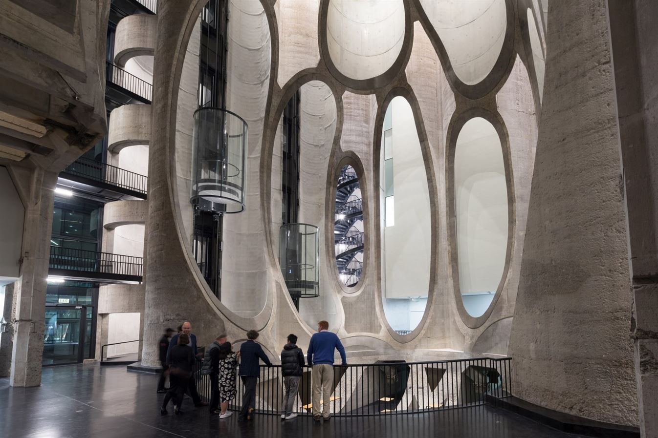 heatherwick-architecture-cultural-galleries-v-and-a-south-africa-interior_dezeen_2364_col_5-1704x1136