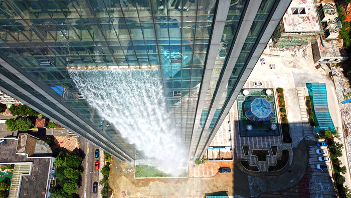 5b59bf71c55d7-massive-artificial-waterfall-skyscraper-china-guiyang-33
