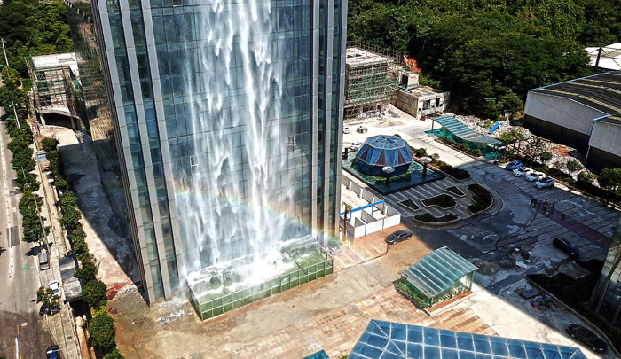 5b59bf752f663-massive-artificial-waterfall-skyscraper-china-guiyang-27