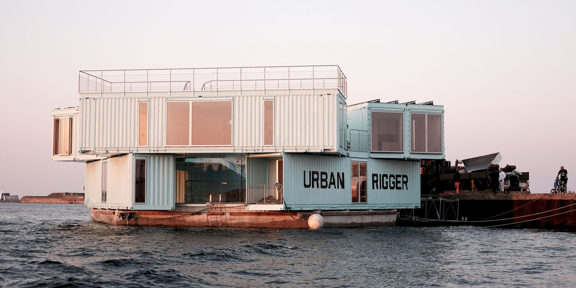 VIEW_URBAN_RIGGER_STREET1