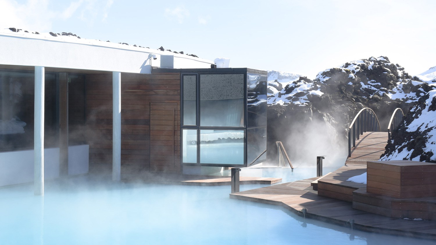 The-Retreat-Hotel-at-Blue-Lagoon-in-Grindavik-Iceland-Yellowtrace-06