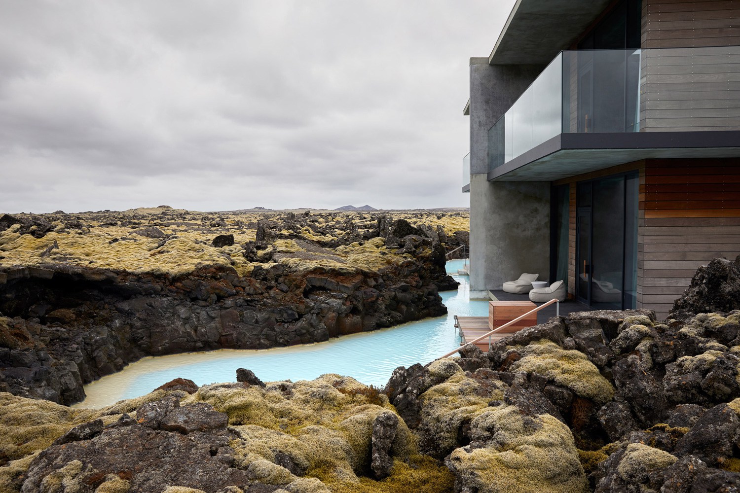 The-Retreat-Hotel-at-Blue-Lagoon-in-Grindavik-Iceland-Yellowtrace-10