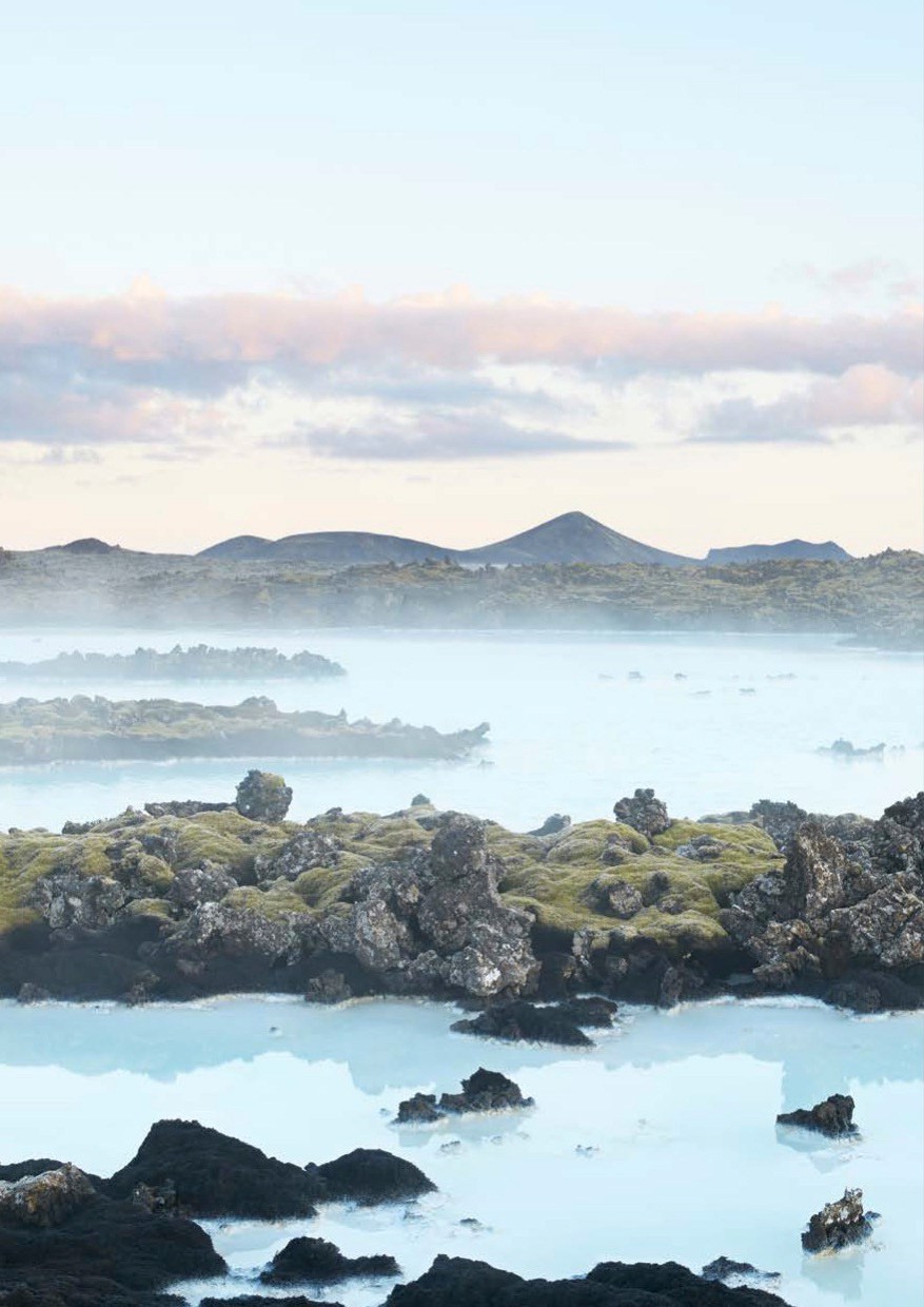 The-Retreat-Hotel-at-Blue-Lagoon-in-Grindavik-Iceland-Yellowtrace-22