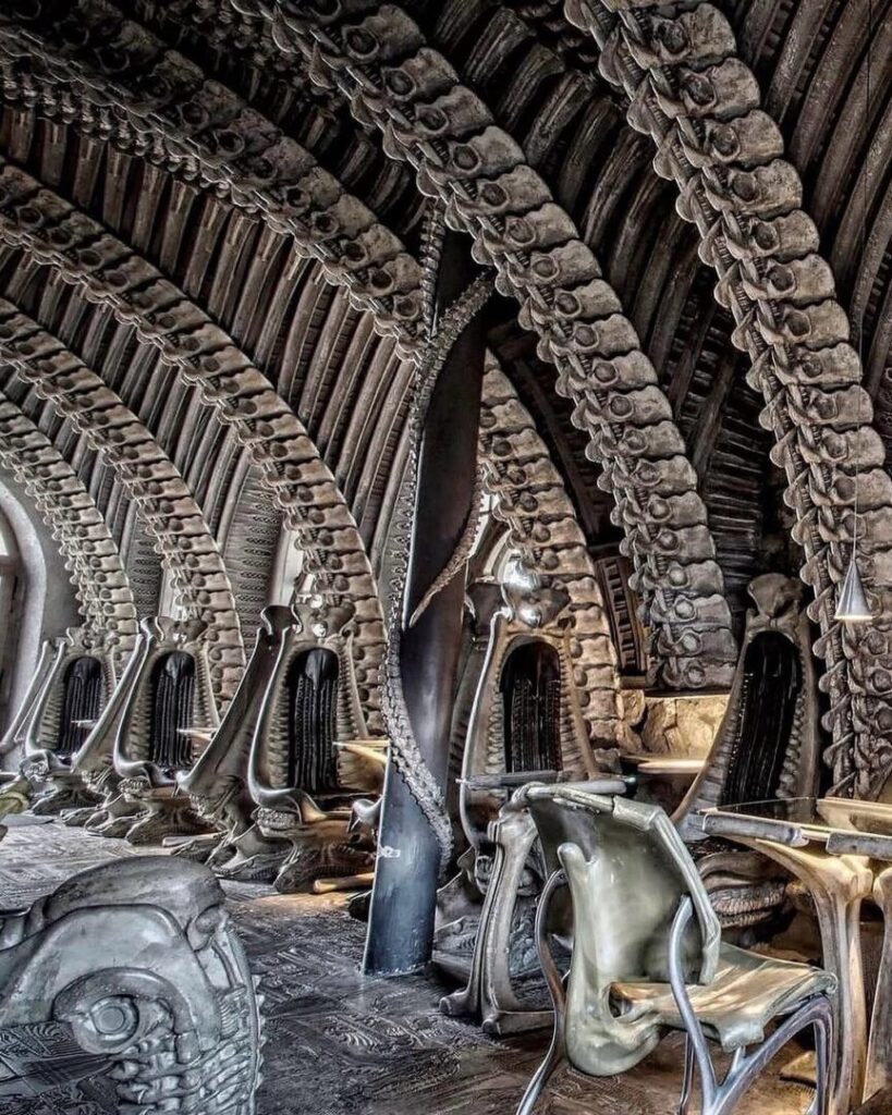 Giger Building עיצוב פנים | D+A Magazine