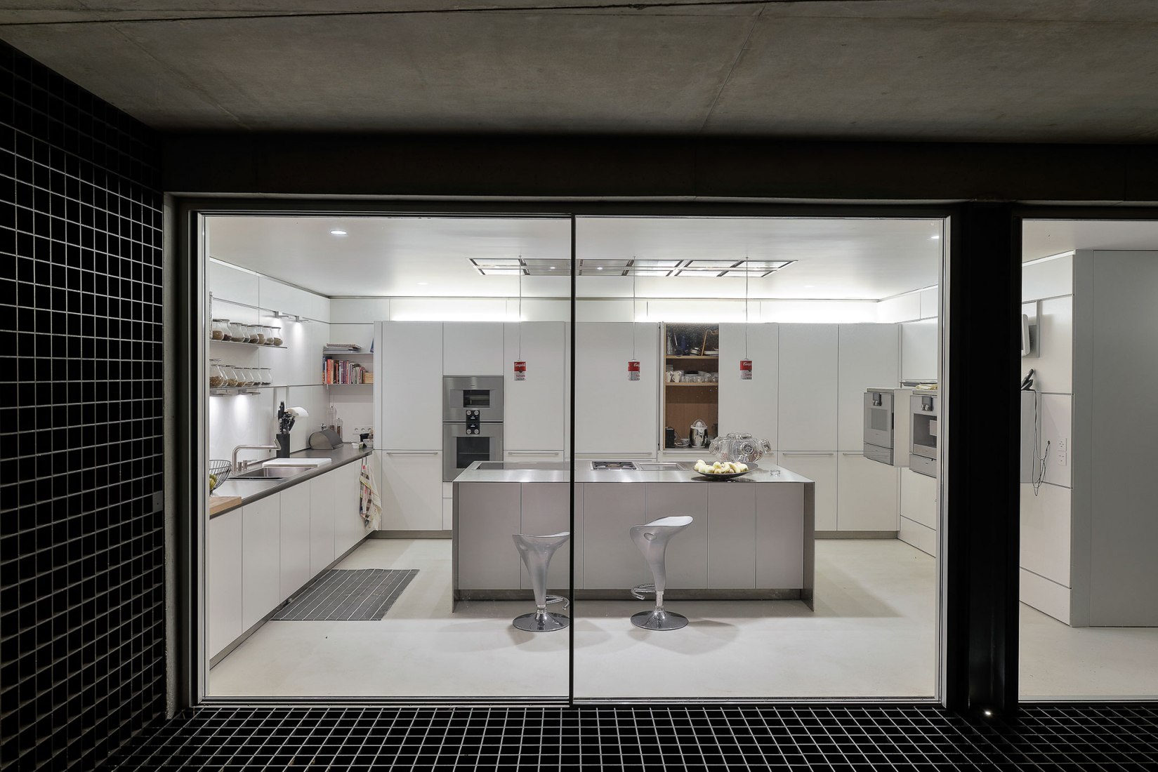 metalocus_guedes_cruz_the_ward_house_45
