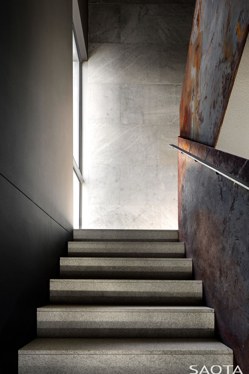 modern-stair-design-181018-1137-04