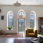 טכנולוגי X אסתטי