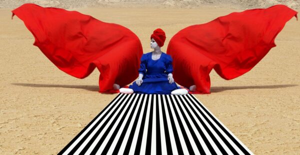 הצלמת האתיופית שמציגה ביחד את הנצרות, האיסלאם והיהדות